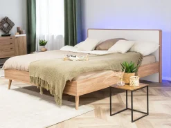 Bett Heller Holzfarbton / Weis 160 X 200 Cm Mit Led-Beleuchtung Bunt Serris