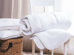 Ganzjahresdecke Polyester 220 X 240 Cm Extra Warm Kabru