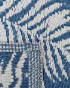 Outdoor Teppich Blau 120 X 180 Cm Palmenmuster Kurzflor Kota