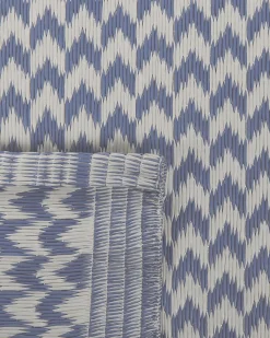 Outdoor Teppich Blau 60 X 90 Cm Zickzack-Muster Kurzflor Mango