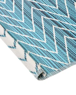 Outdoor Teppich Blau 120 X 180 Cm Mit Zickzackmuster Balotra