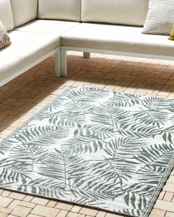 Outdoor Teppich Dunkelgrun 120 X 180 Cm Palmenmuster Kurzflor Kota