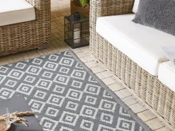Outdoor Teppich Grau 120 X 180 Cm Geometrisches Muster Dhule