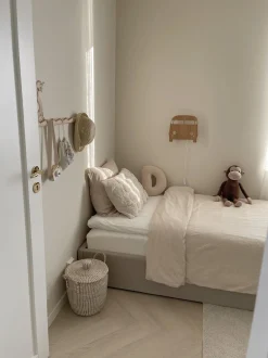 Polsterbett Beige Mit Bettkasten Hochklappbar 90 X 200 Cm Dinan