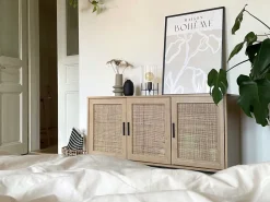 Sideboard Heller Holzfarbton 3 Rattan-Turen Pasco