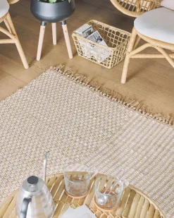 Teppich Beige 140 X 200 Cm Kurzflor Zweiseitig Adabag